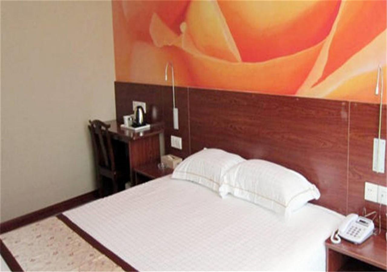 Xiamen Qingnian Yangguang Hotel - Wenzaodian Extérieur photo