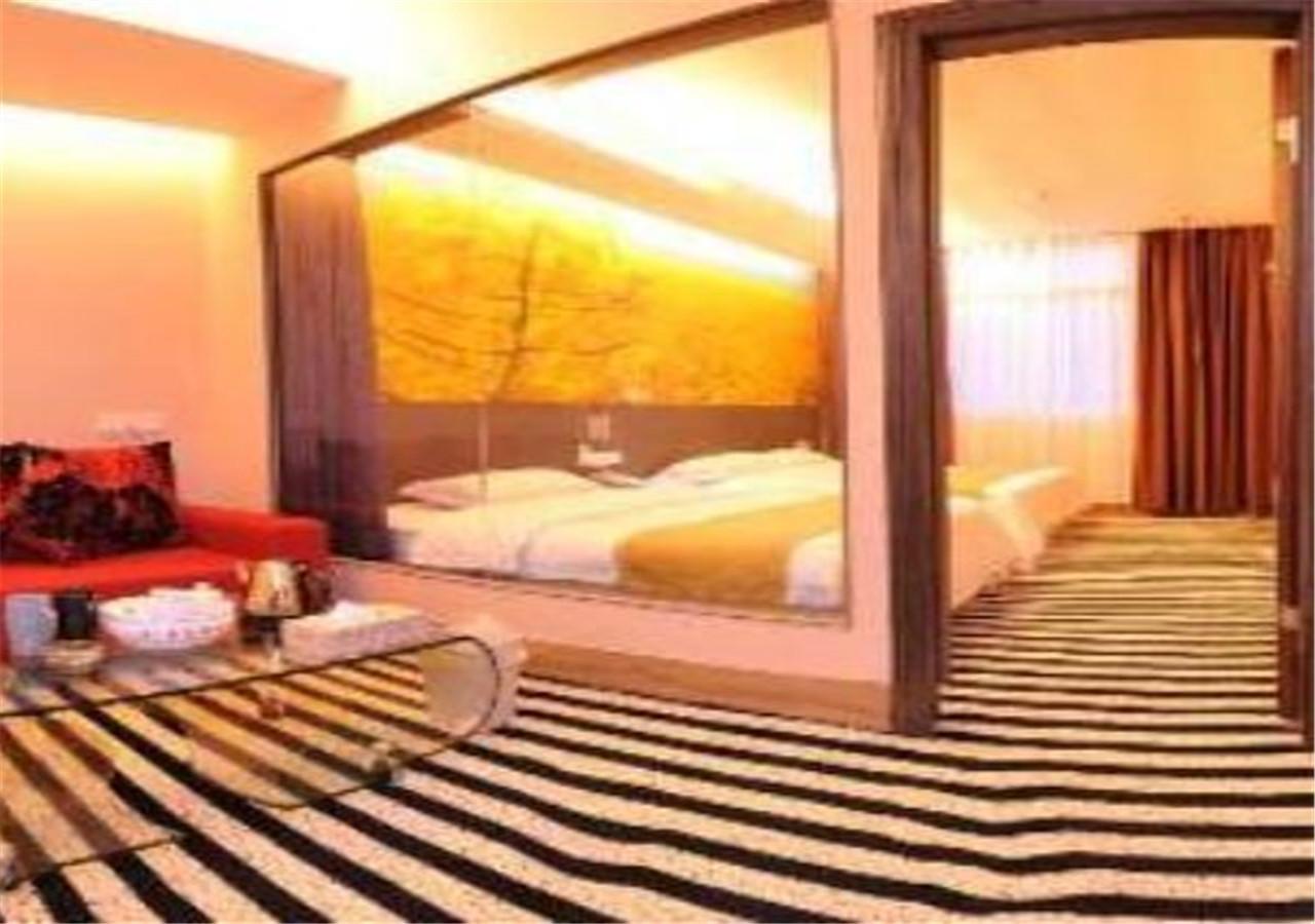 Xiamen Qingnian Yangguang Hotel - Wenzaodian Extérieur photo